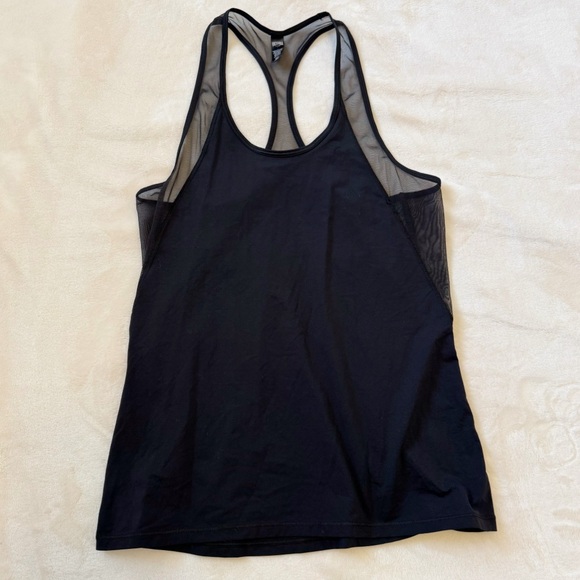 5 for $20🛍️ VICTORIA SPORT | Mesh Racerback Tank - Picture 6 of 10
